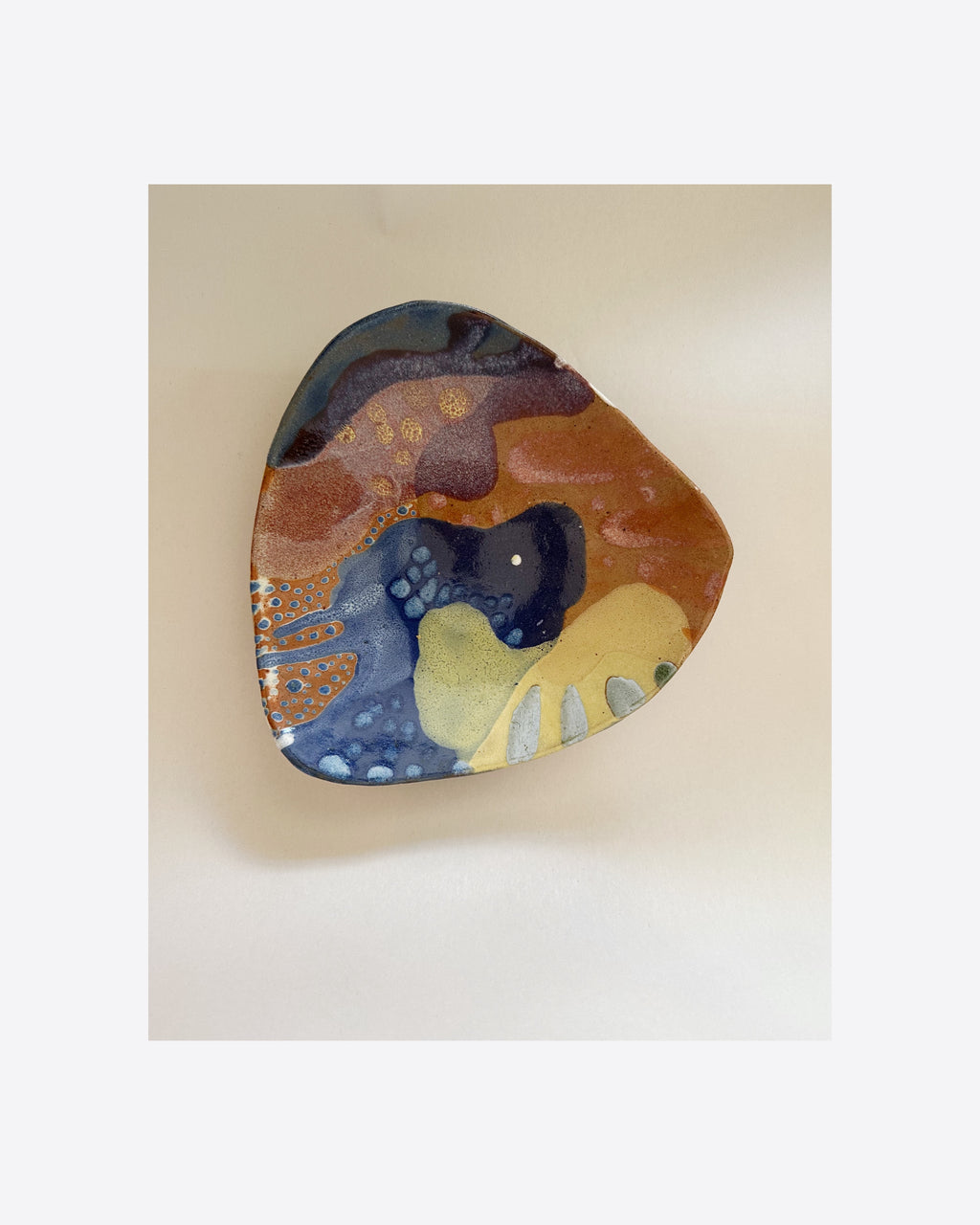 Medium Free-Form Dish 503
