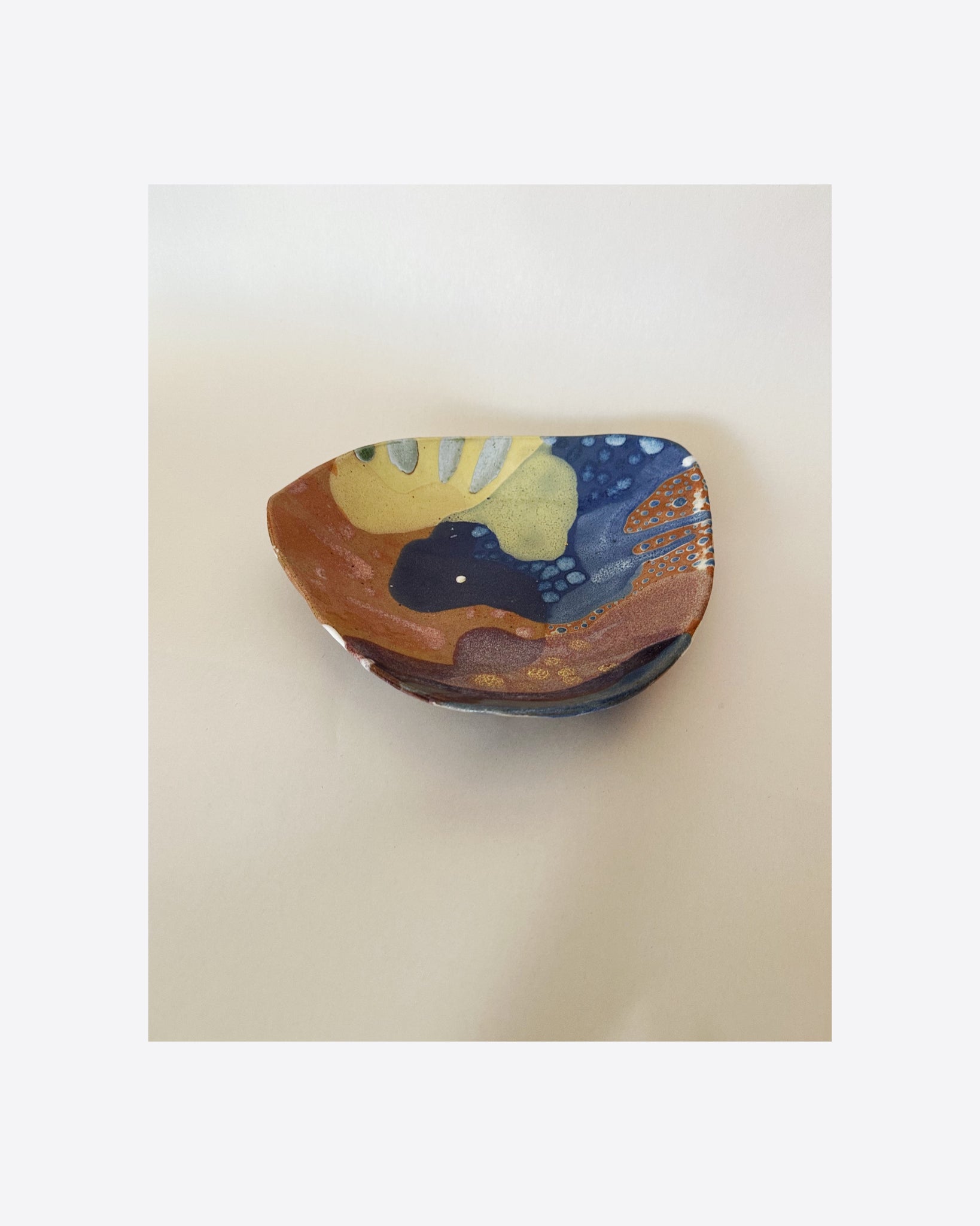 Medium Free-Form Dish 503