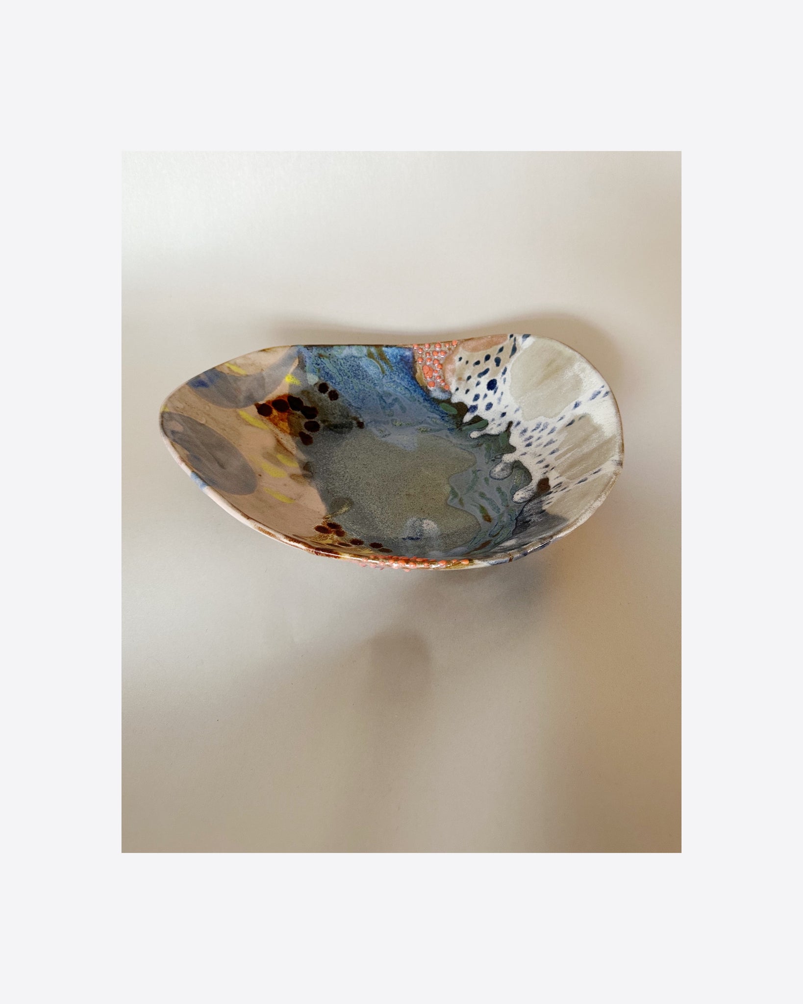 Medium Free-Form Dish 509
