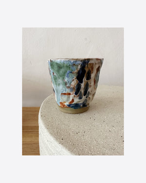 Medium Cup 670