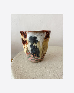 Medium Cup 672