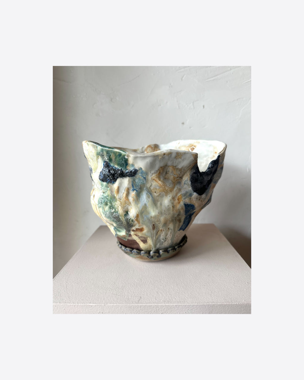 Medium  Sculptural Planter 387