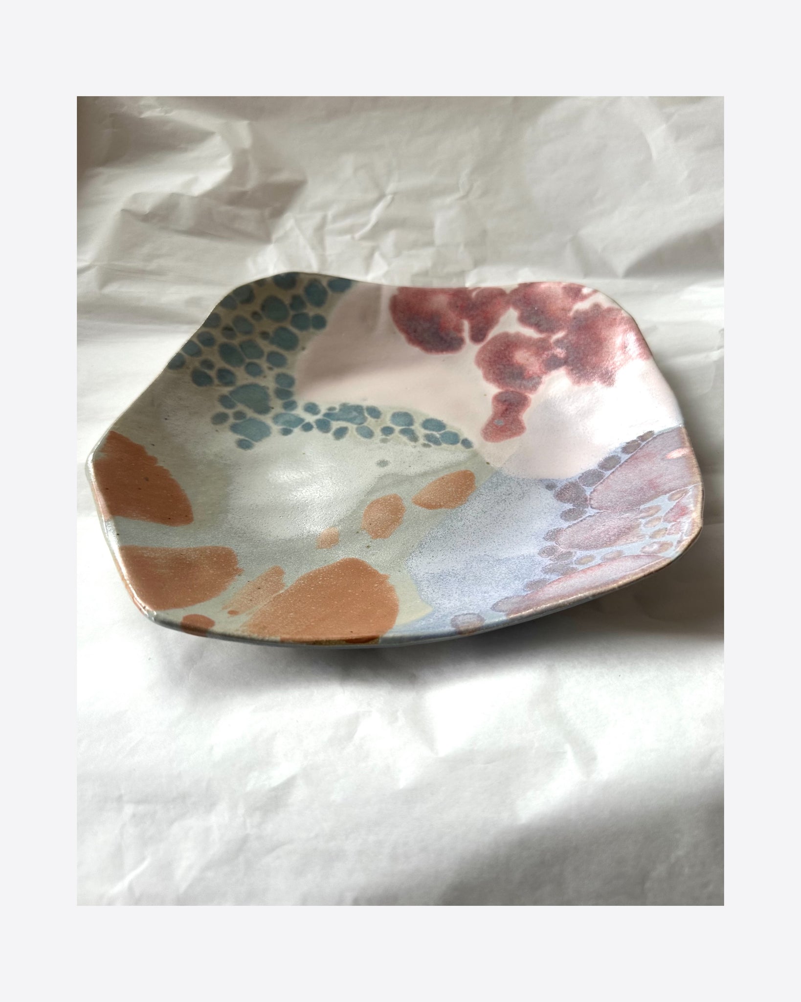 Medium  Free-Form Dish 534