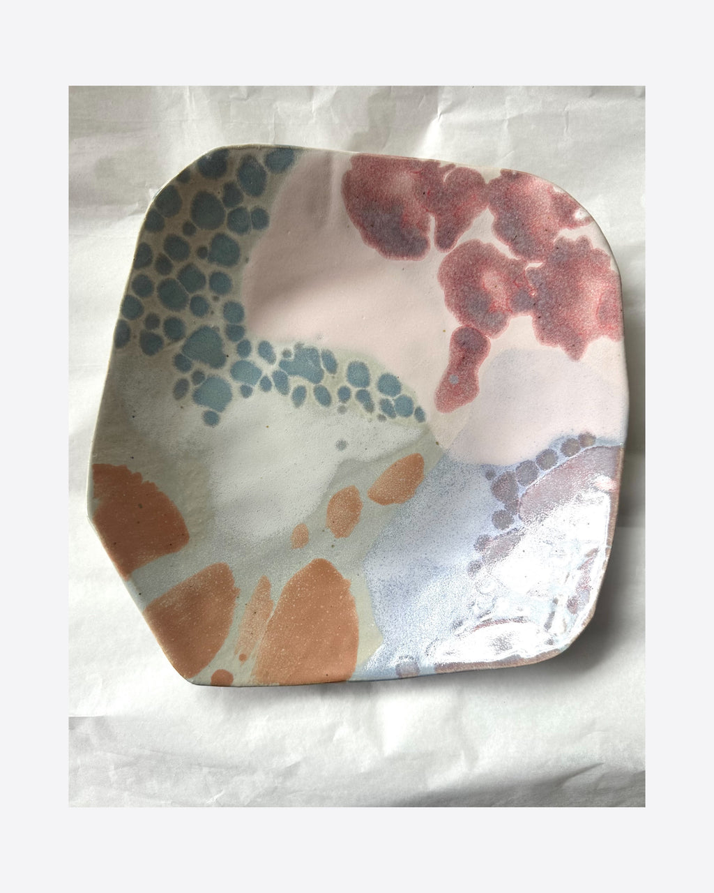 Medium  Free-Form Dish 534