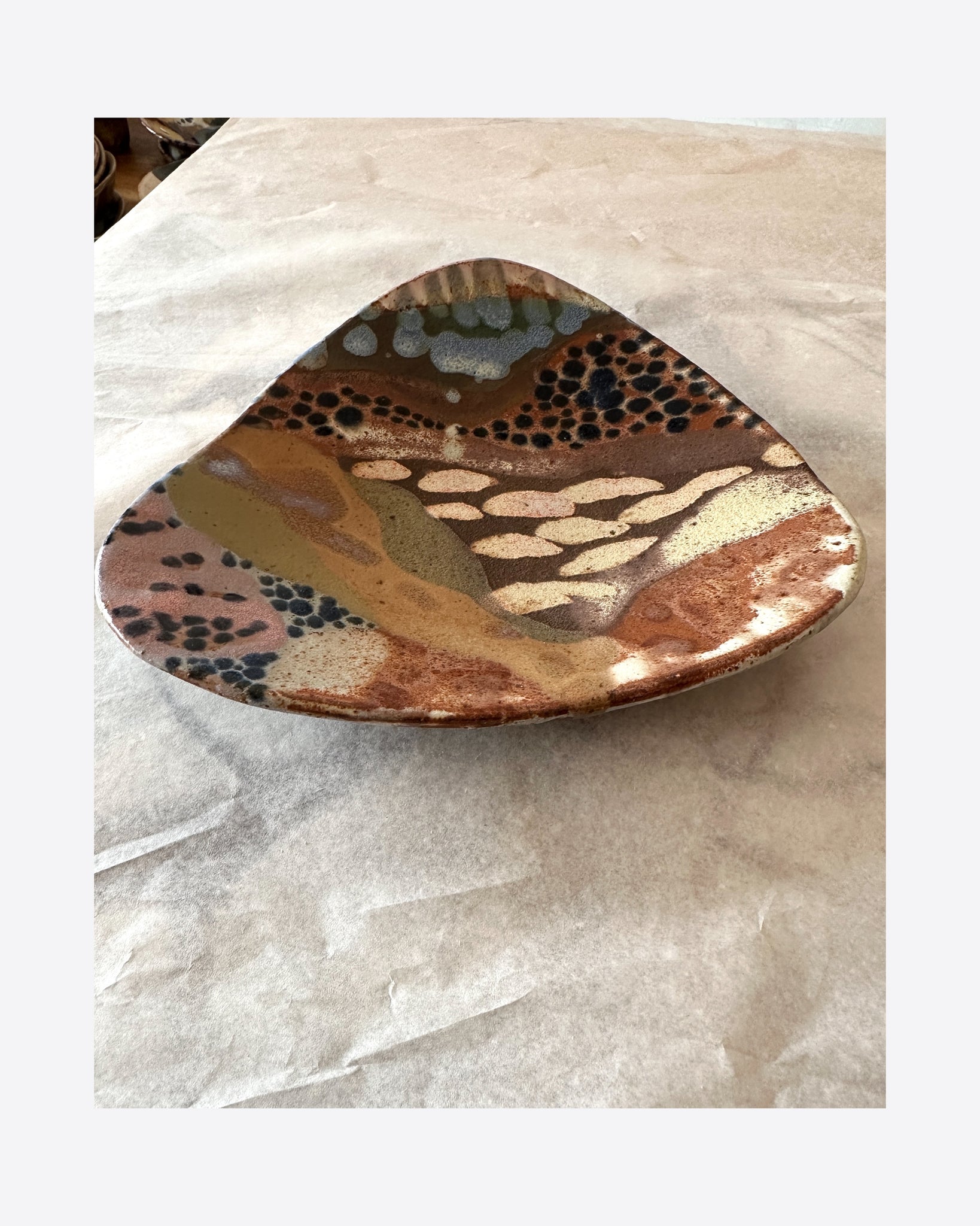 Small Free-Form Dish 537