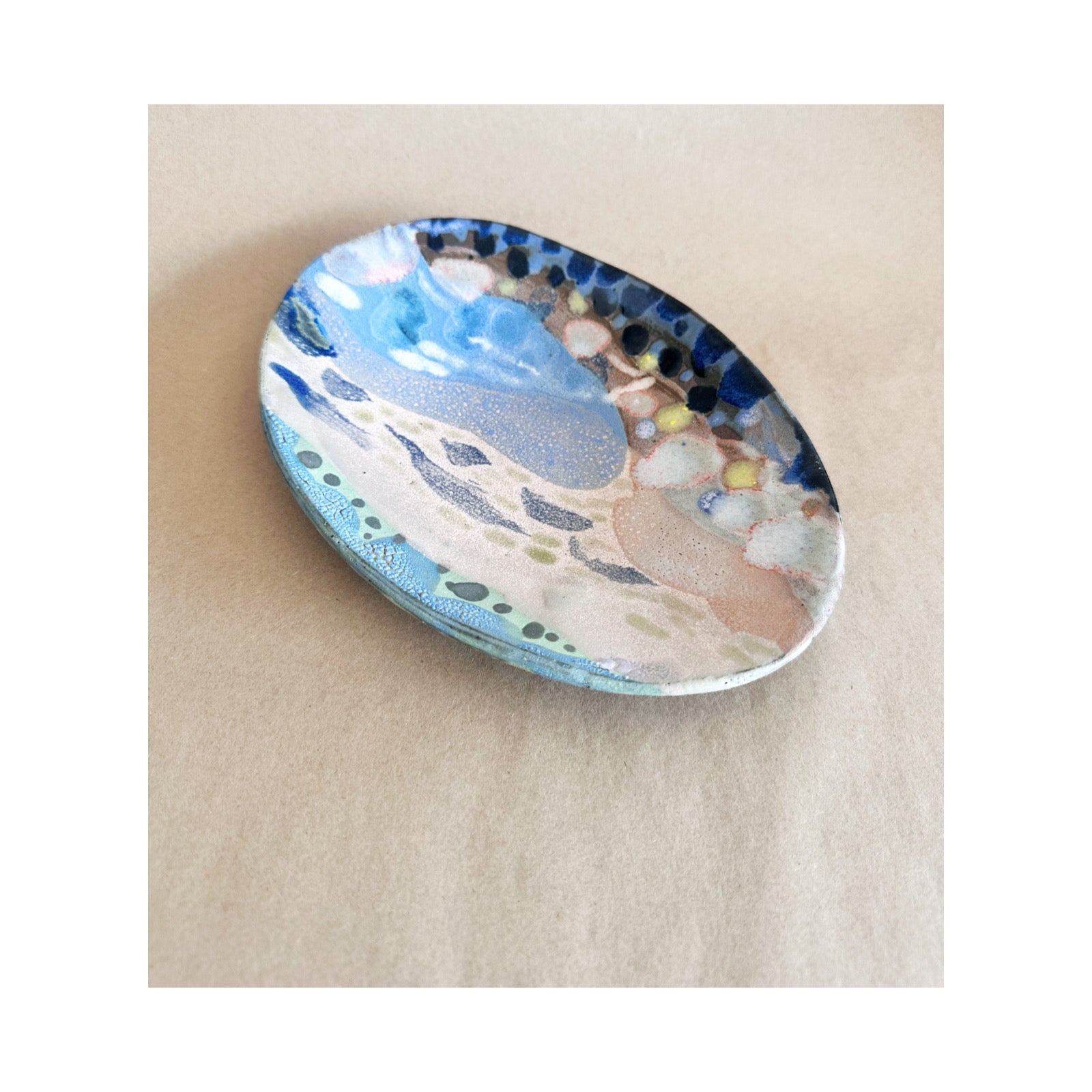 22cm Oval Dish 31