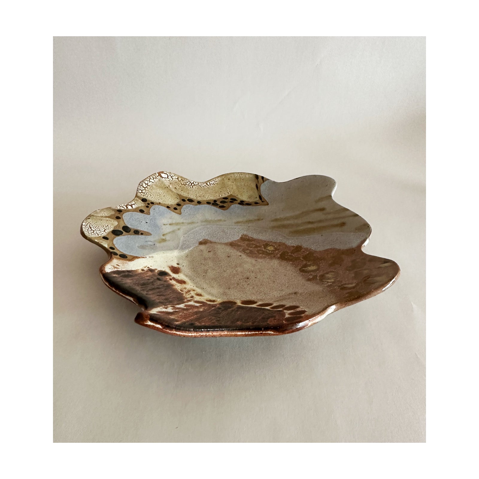 Medium Free-Form Dish 464