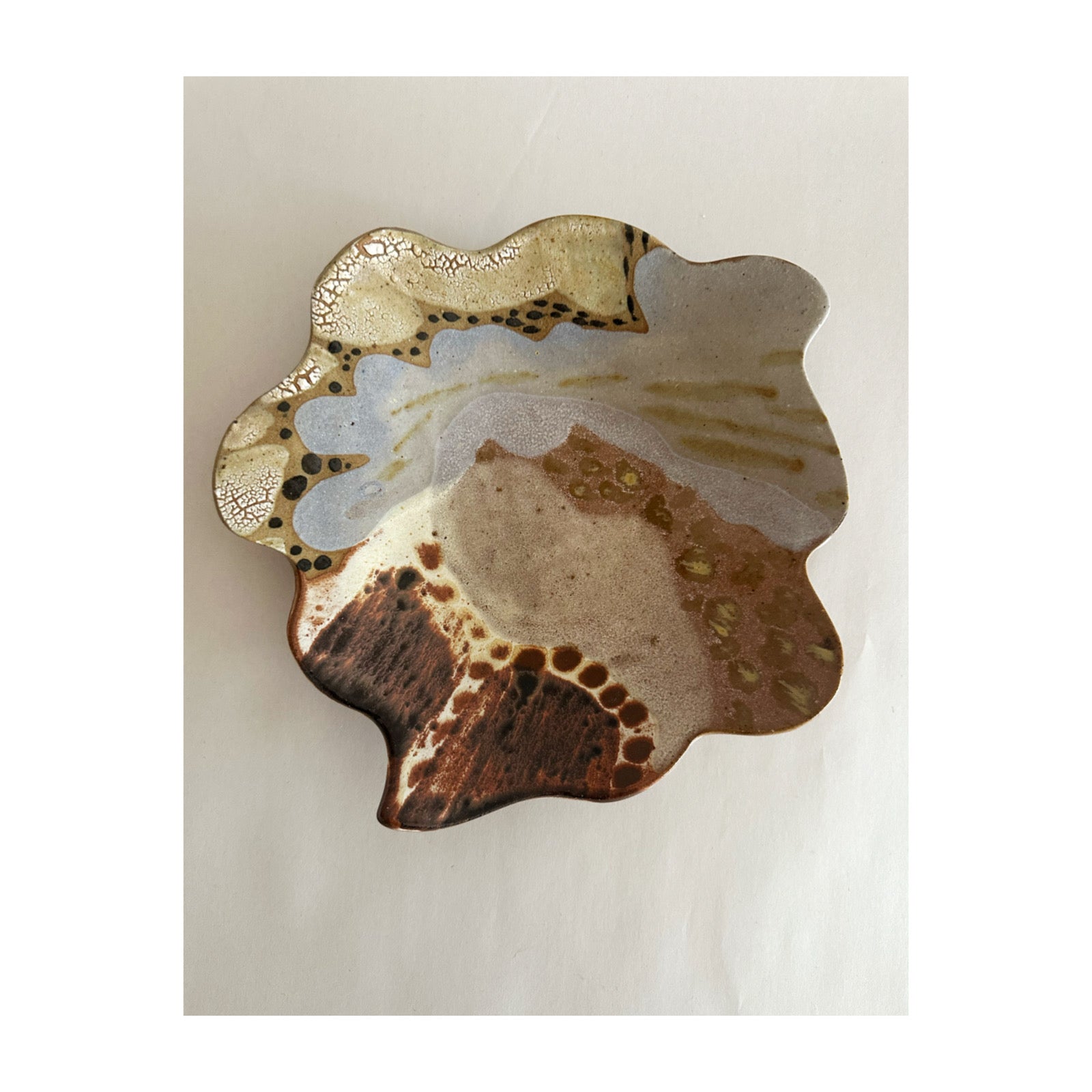 Medium Free-Form Dish 464