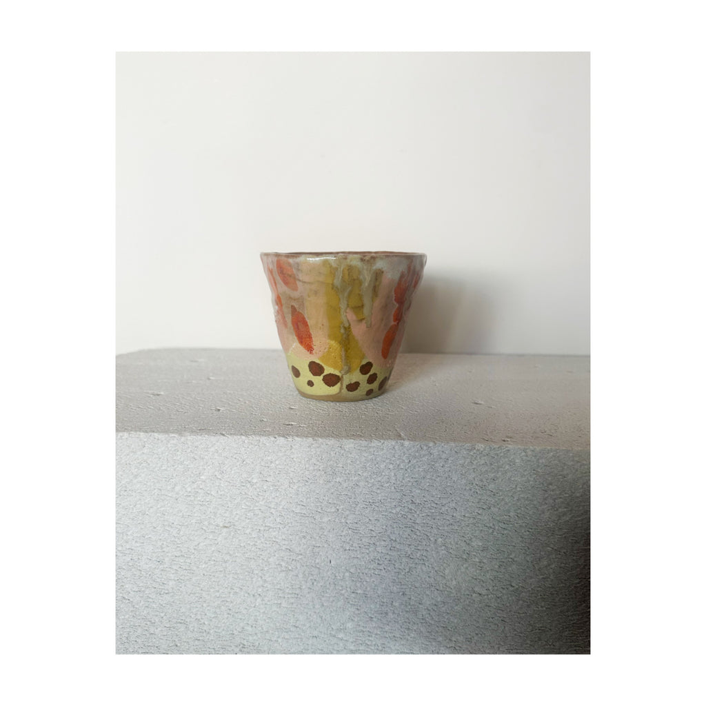 Medium Cup 682