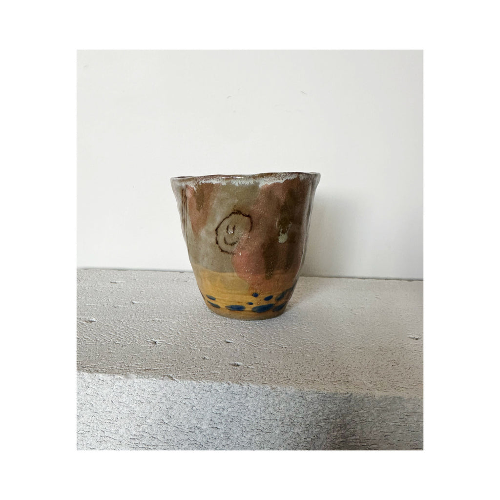 Medium Cup 679