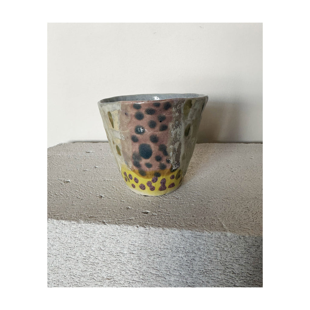 Medium Cup 686
