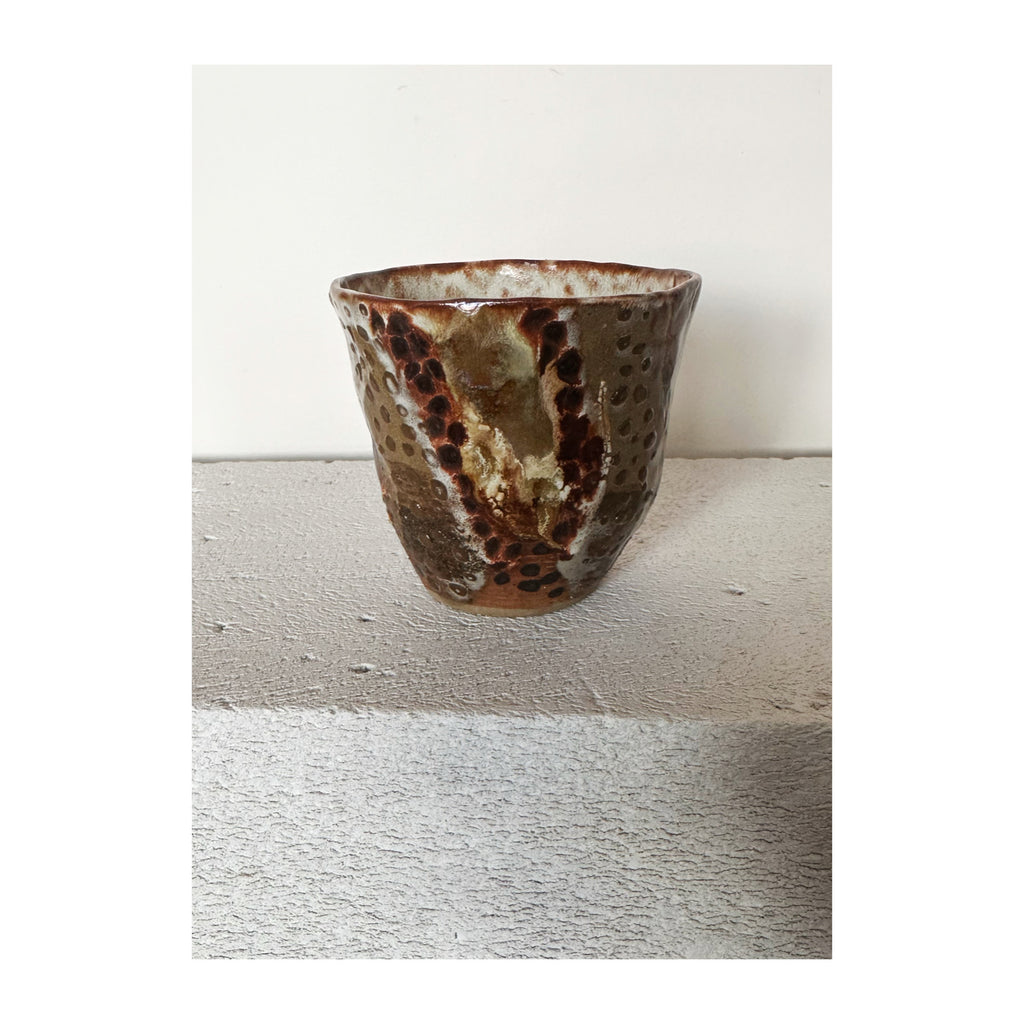 Medium Cup 692
